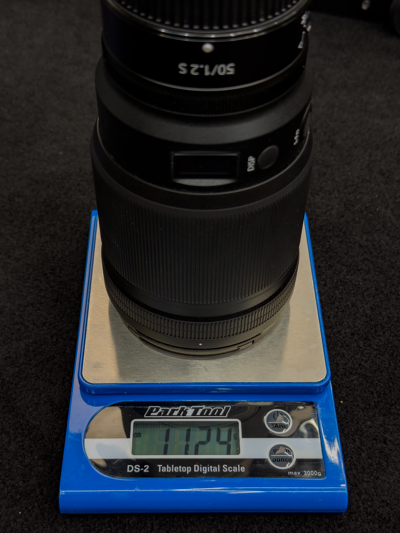 Weight of the Nikon Z 50mm f/1.2 S